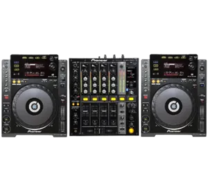 2 x CDJ-900 + 1 DJM-700